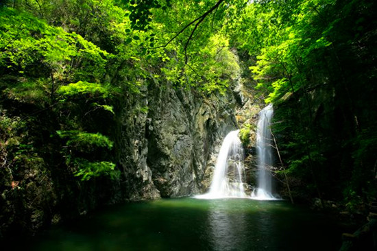 西峡老君洞17℃的夏日冰爽