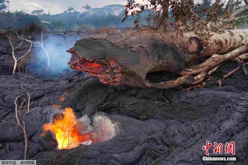 夏威夷火山持续喷发 熔岩威胁附近居民区